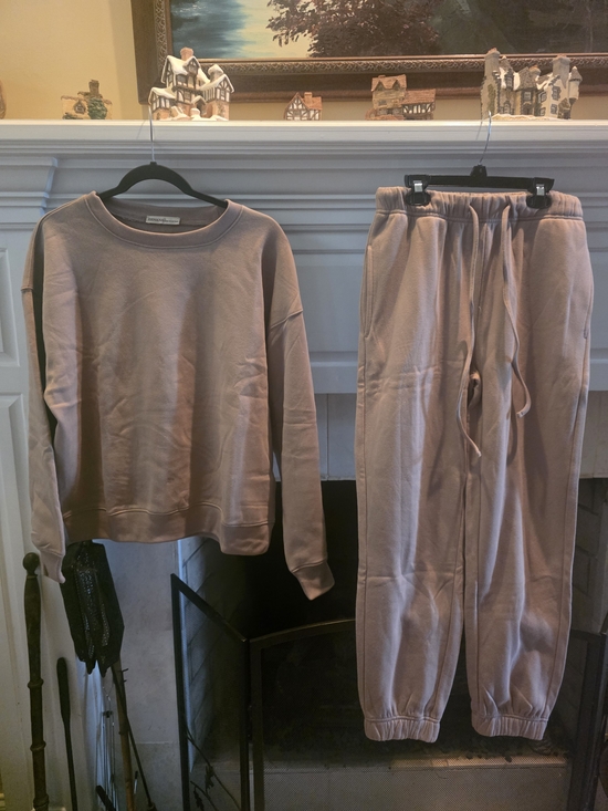 Zenana Outfitters Pants - Zenana Outfitters Taupe Crewneck Sweatshirt & Jogger Set